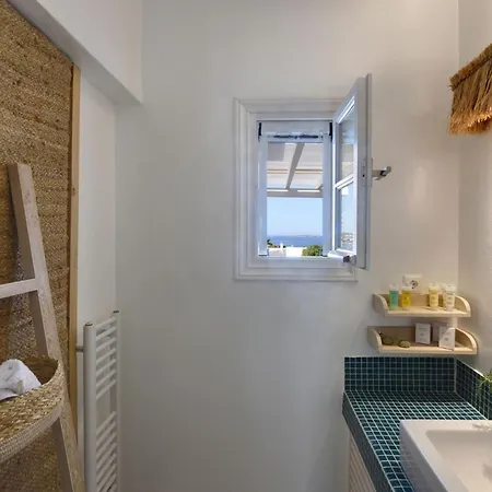 Villa Platinum Paros Zefyros 4 Bedroom Private Pool *