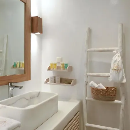 Platinum Paros Zefyros 4 Bedroom Private Pool Amazing Sea Views * Ambelas