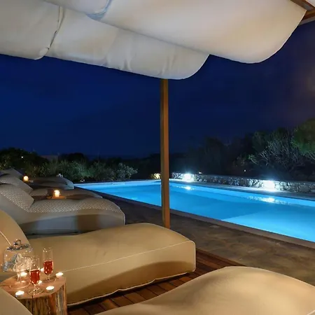 Platinum Paros Zefyros 4 Bedroom Private Pool Amazing Sea Views Ambelas